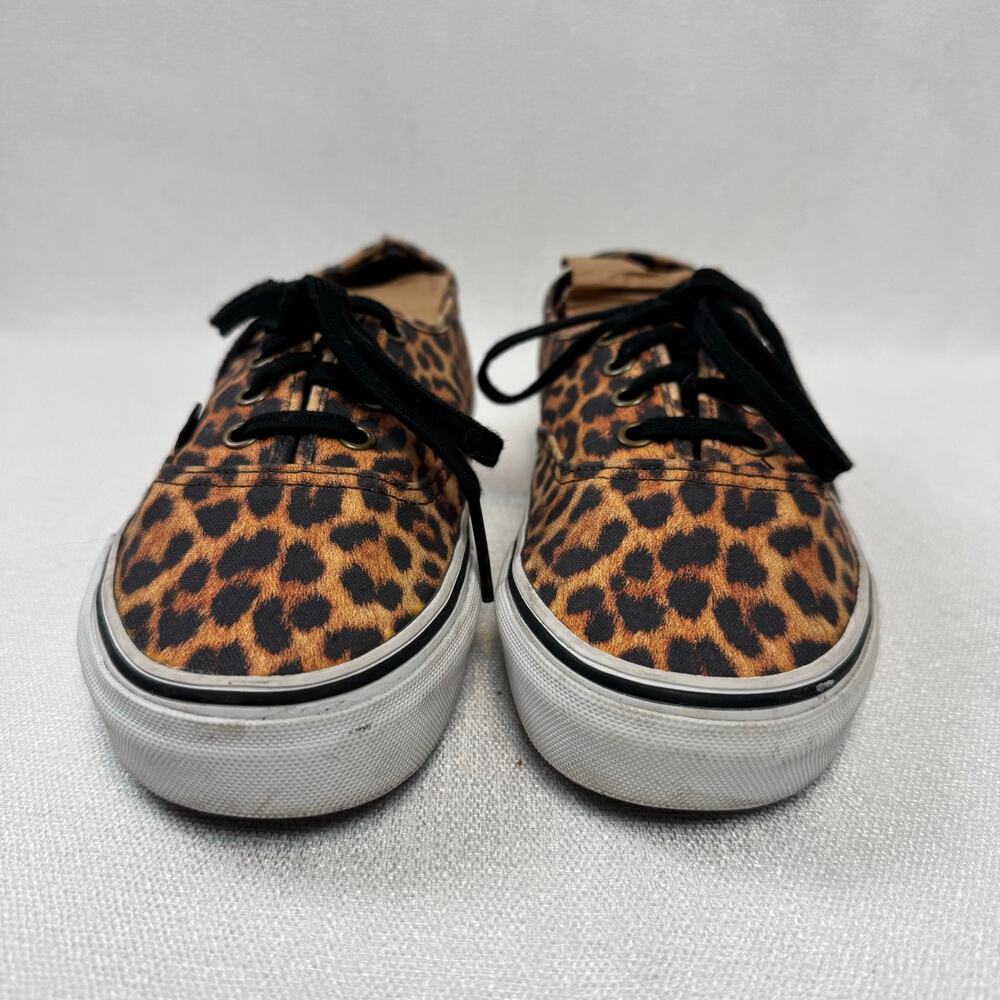 Vans Unisex Leopard Print Canvas Lace up Low Top Athletic Sneaker Size 7 Men 5.5 - Picture 1 of 9
